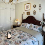 This duvet cover is soft and elegant. It adds a touch of class to my bedroom. Im very pleased with it!