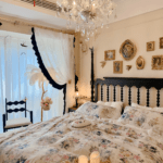 This duvet cover is both cozy and chic! Its the perfect addition to my bedroom decor. I love it!
