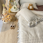 I have pets, and this duvet cover is excellent for them! Its easy to clean and durable.