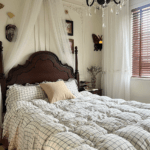 This duvet cover is great for kids’ rooms! Its fun and easy to wash.