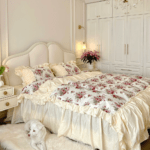 The quality of this duvet cover is excellent! It feels soft and luxurious. Im very happy with my purchase and would recommend it to others!