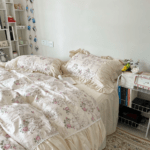 This bedding set is perfect for any bedroom! The bed sheets are soft and breathable, and the duvet cover is stylish. I love how it looks on my bed!