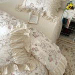 This bedding set is perfect for any bedroom! The bed sheets are soft and breathable, and the duvet cover is stylish. I love how it looks on my bed!