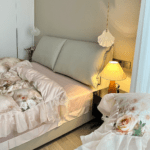 These bed linens are great for everyday use. The duvet covers are soft, and the pillowcases are comfortable. The bedding sets are a great investment.