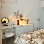 These bed linens are great for everyday use. The duvet covers are soft, and the pillowcases are comfortable. The bedding sets are a great investment.