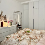 These bed linens are great for everyday use. The duvet covers are soft, and the pillowcases are comfortable. The bedding sets are a great investment.