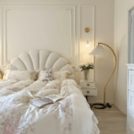 The quality of these bedding sets is fantastic! The duvet cover is soft and warm, and the bed linens are very durable. I highly recommend them for anyone looking for comfort!