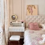The design of these bedding sets is stunning! The duvet cover adds a touch of elegance to my bedroom, and the bed sheets are soft and comfortable. I highly recommend them!