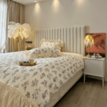 I bought this bedding to give my room a modern look, and it worked! The bed linens are soft, and the duvet cover is very comfortable. I love the design!