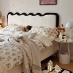 This bedding set is perfect for my needs! The bed linens are soft, and the duvet covers are very comfortable. I appreciate the quality and would recommend it to anyone!