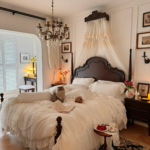 This bedding set is of excellent quality! The bed sheets are soft, and the duvet covers are beautiful. The pillowcases fit perfectly and are very comfortable. I highly recommend this bedding to anyone looking for quality!