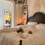 This bedding set is of excellent quality! The bed sheets are soft, and the duvet covers are beautiful. The pillowcases fit perfectly and are very comfortable. I highly recommend this bedding to anyone looking for quality!