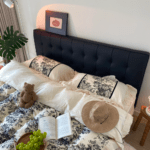 it adds a touch of elegance to my bedroom!This bedding is perfect for cozy nights! Its soft, warm, and the double-gauze construction makes it lightweight yet durable. I love the pattern