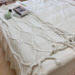 This blanket is perfect for cuddling! Its so soft and warm, making it ideal for those cozy nights in. I love it and would definitely recommend it!