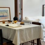 I received so many compliments on this stunning tablecloth! The quality is excellent, and it looks beautiful on my table. I will definitely buy more!