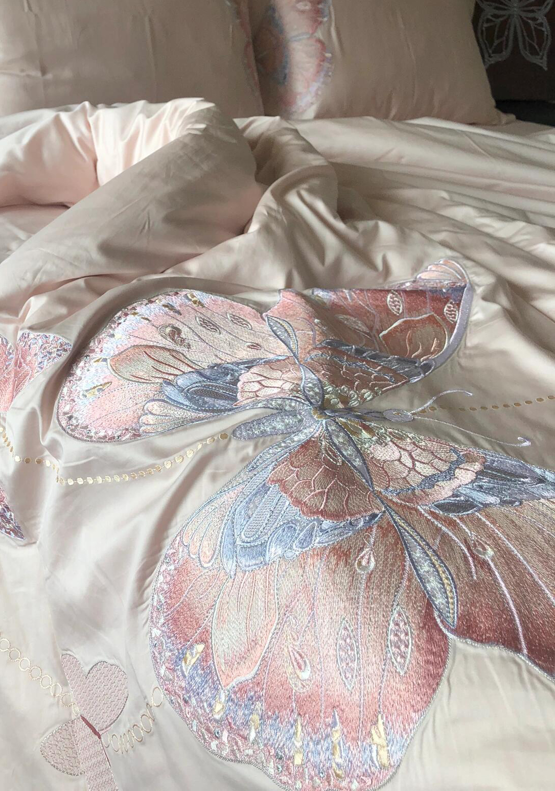 Click to view full screen Maya Bedding Set photo review