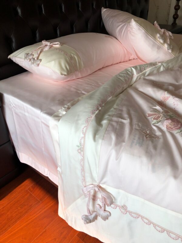 Chelsea Bedding Set