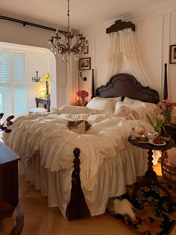 Juliet Bedding Set