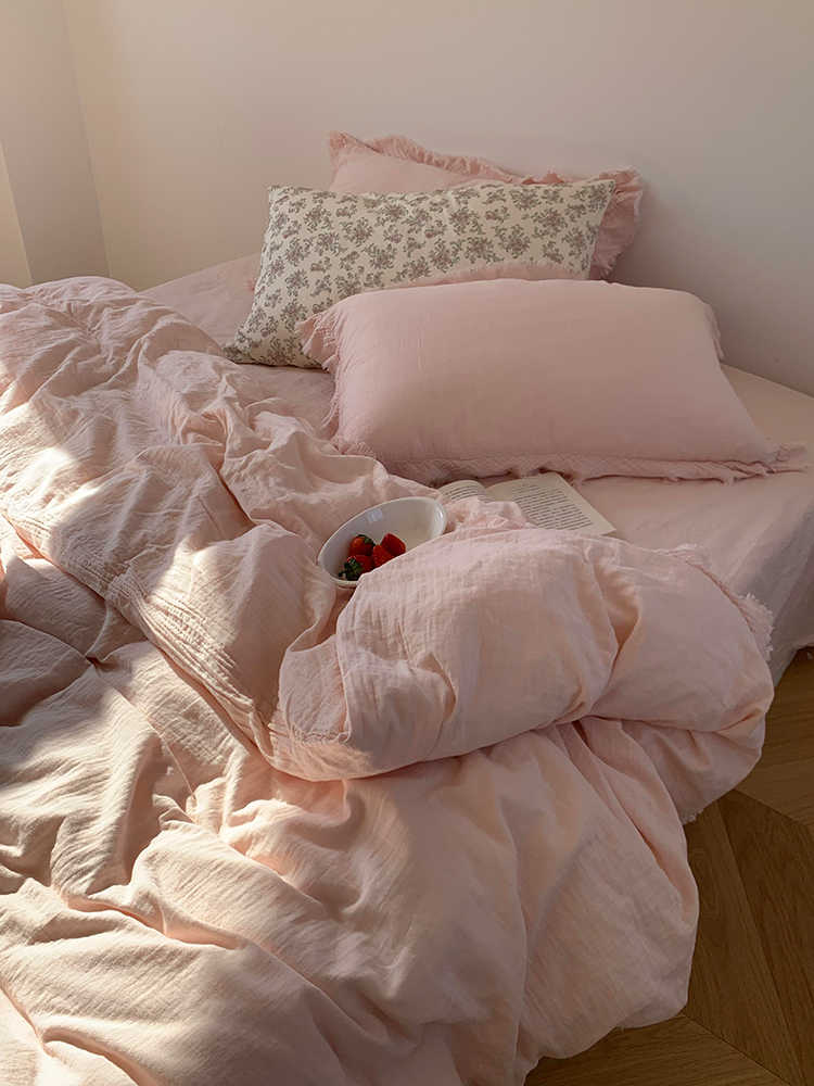 Kimberly Bedding Set - Image 3