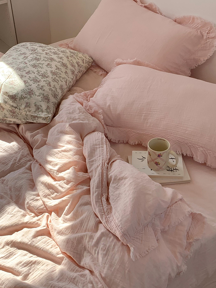 Kimberly Bedding Set - Image 5