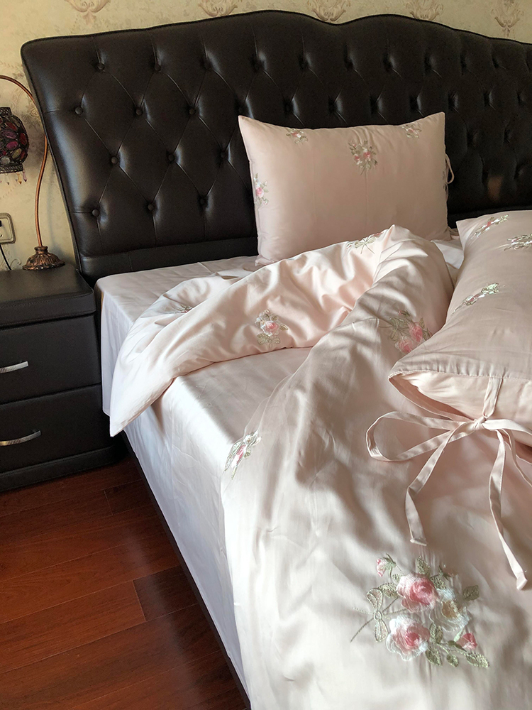 Linda Bedding Set - Image 6