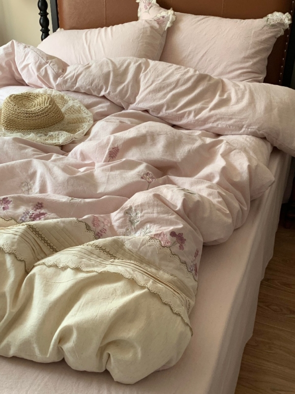 Lola Duvet Cover Set