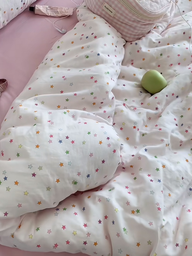 Maggie Bedding Set - Image 4