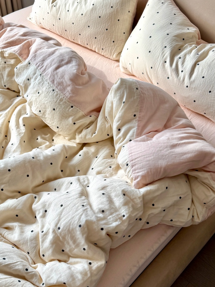 Scarlett Bedding Set