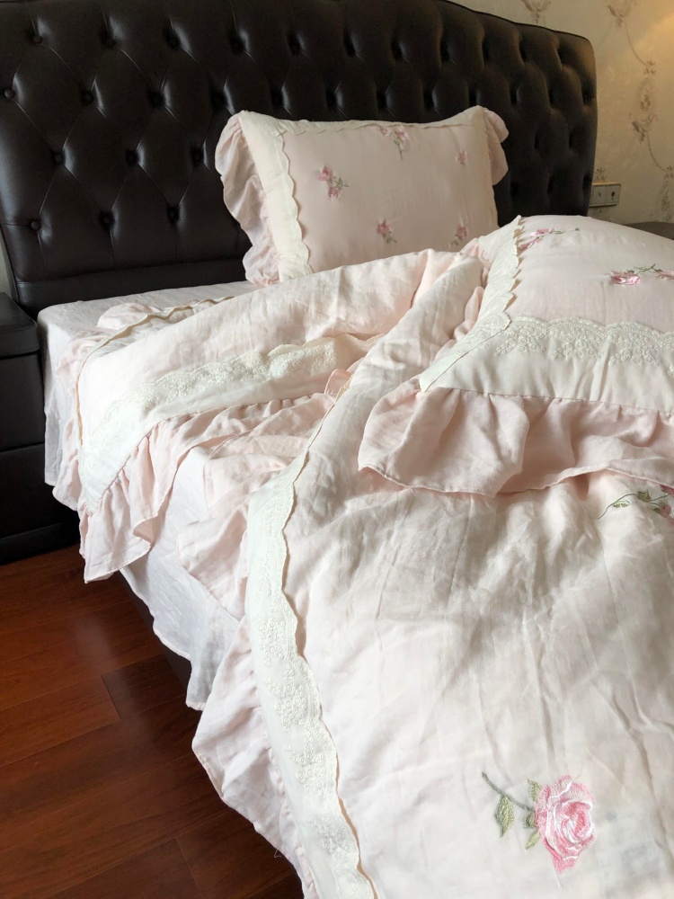 Mary Bedding Set - Image 3