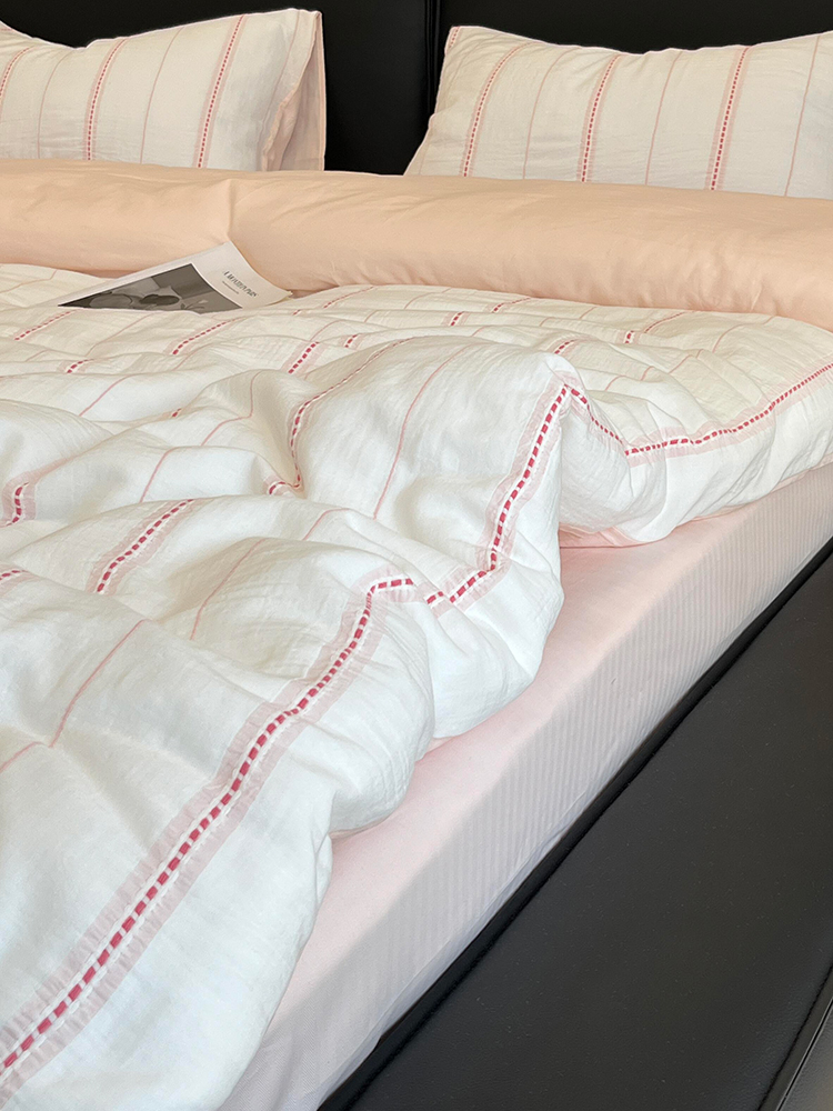 Melanie Bedding Set - Image 2