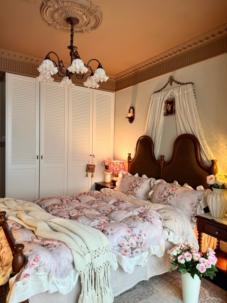 Molly Bedding Set - Image 2