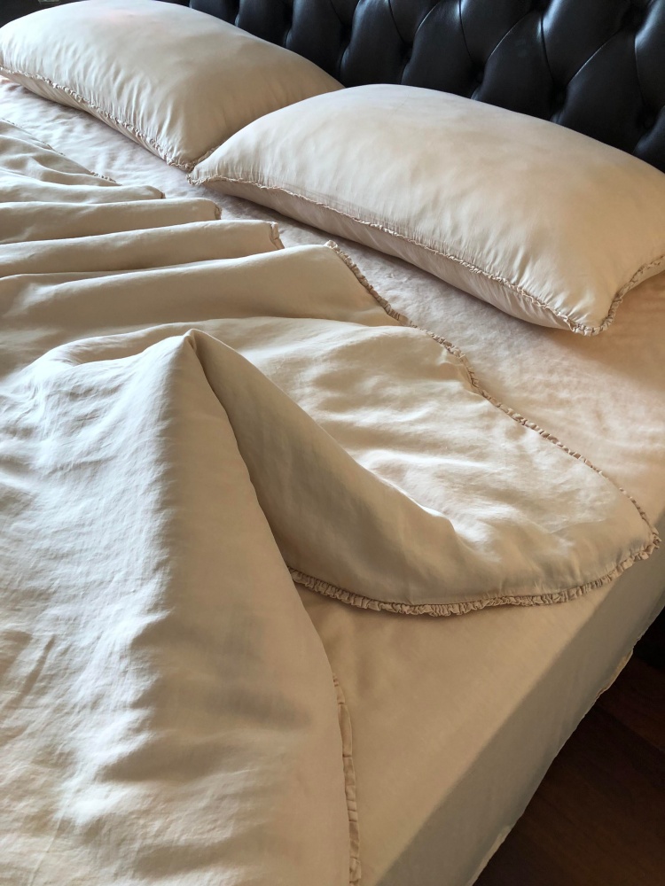 Phoebe Bedding Set - Image 2