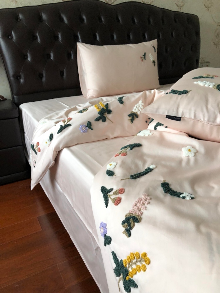 Rose Duvet Cover Set - Image 2