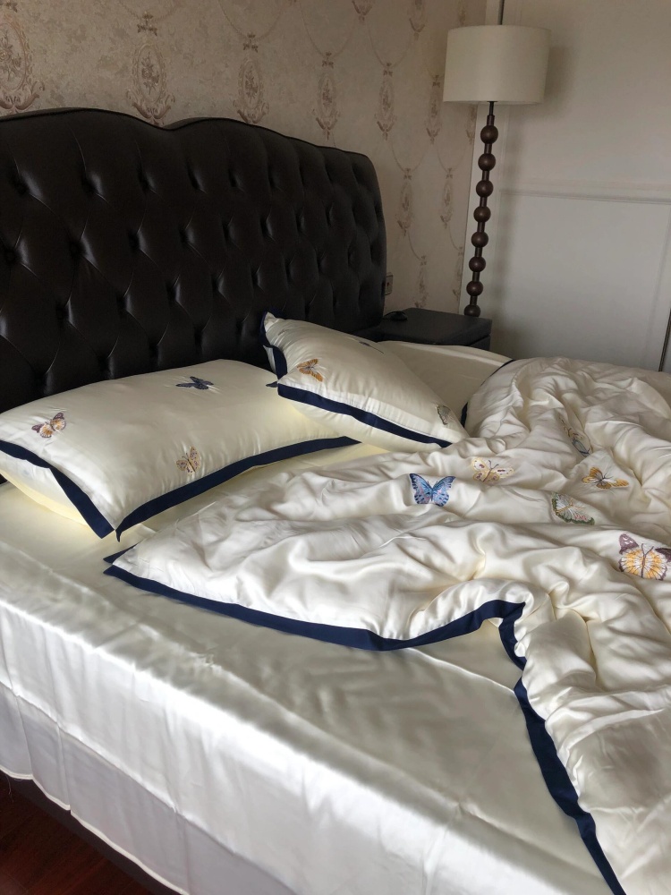 Samantha Bedding Set - Image 6